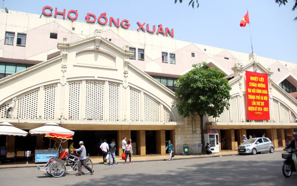 Cho Dong Xuan 1